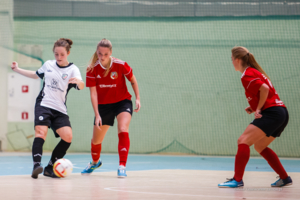 Mecz ekstraligi futsalu kobiet: Tarnovia - AZS UEK Słomniczanka Słomniki